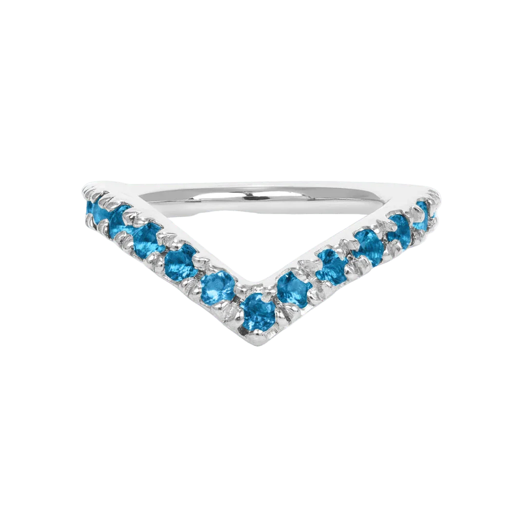 Vivian Seamless Ring – 14K Gold Cup & Divot Design - piercing - zone.com
