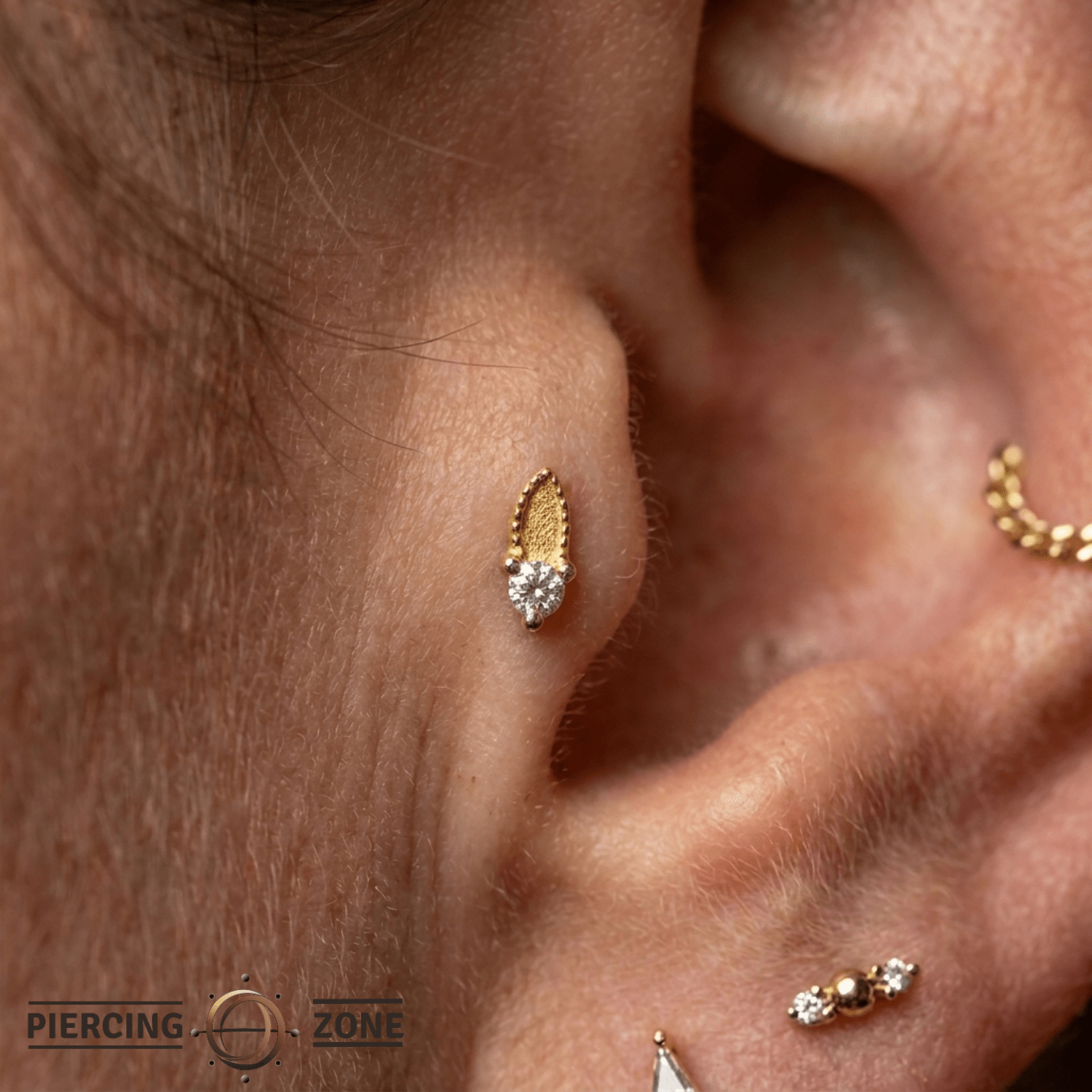 Xiphos - 18K Gold Gem Threadless/Threaded End - piercing-zone.com