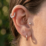 Zoe Straight Clicker – 14K & 18K Gold - piercing - zone.com