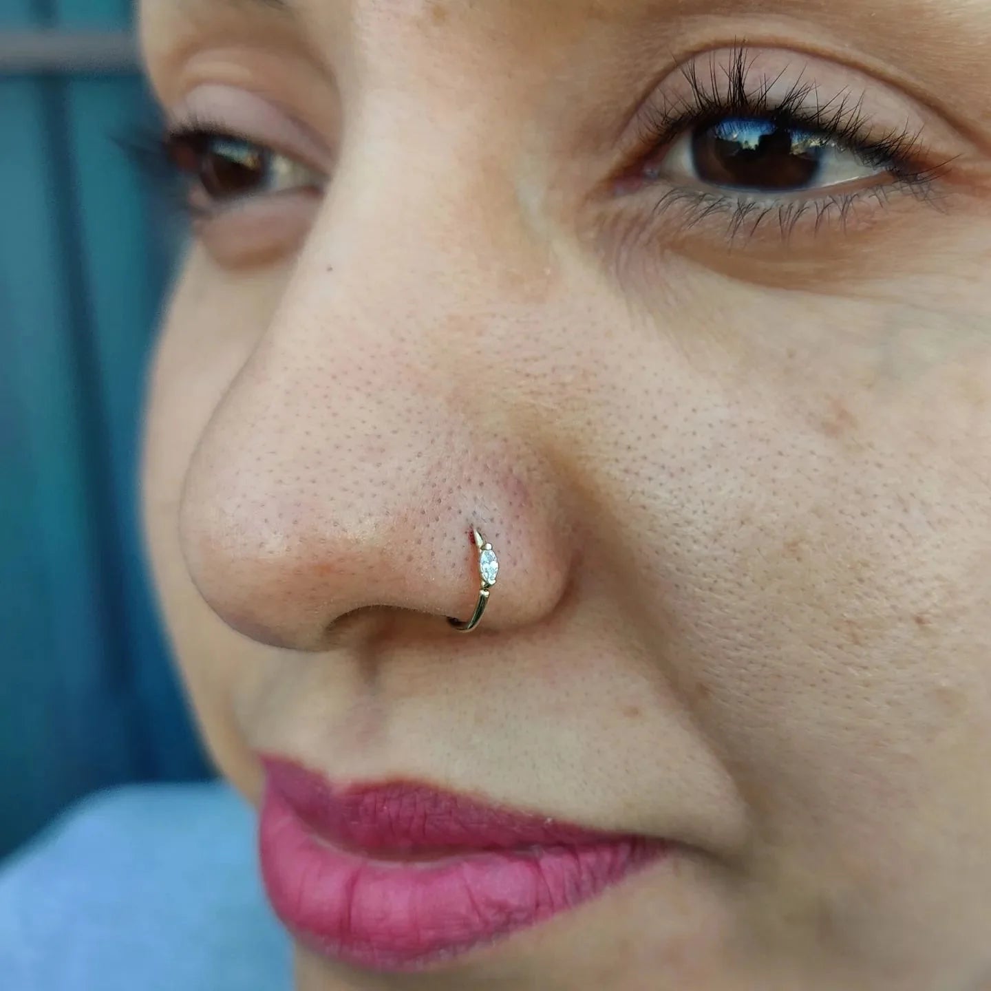 ZURI CZ SEAMLESS RING piercing-zone.com