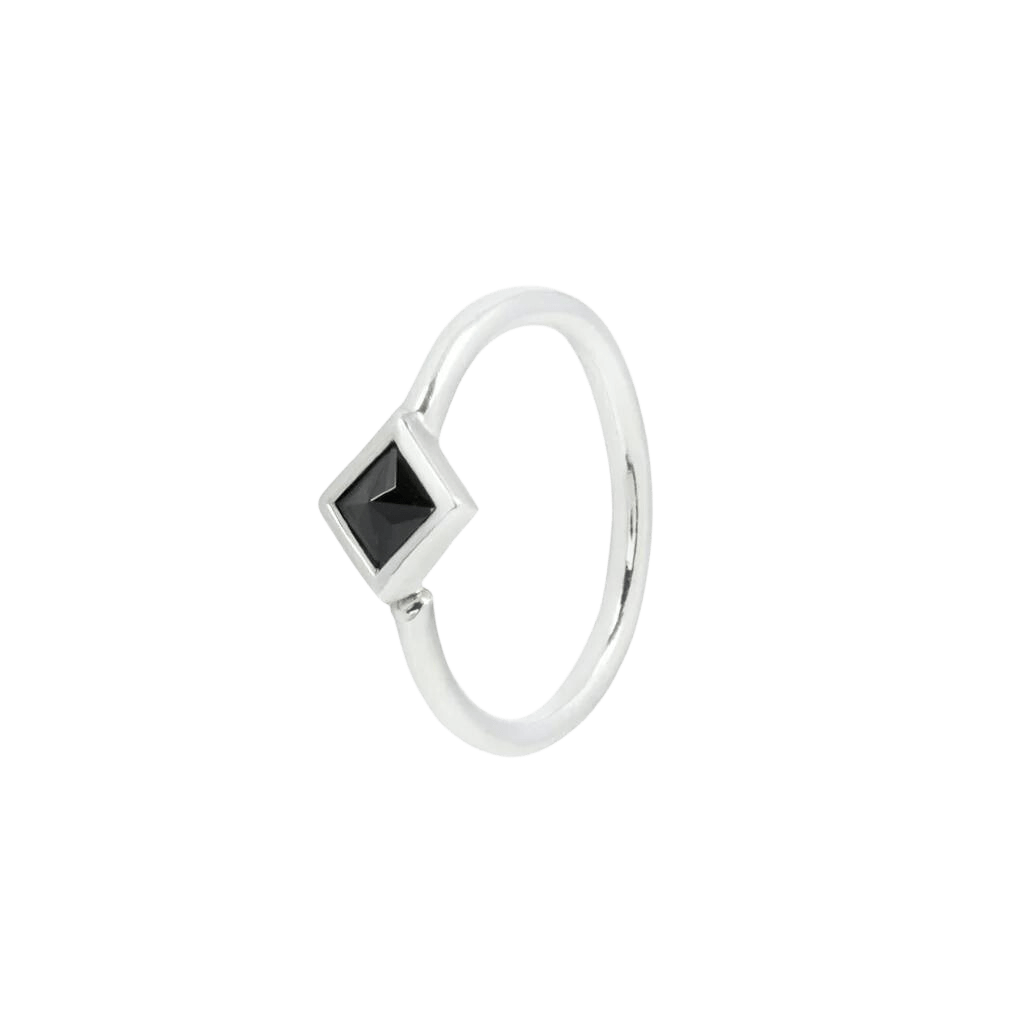 Mae Black Spinel Seamless Ring